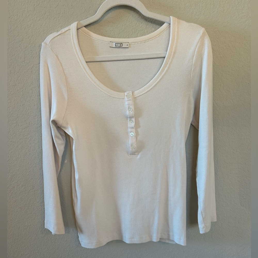 AYR scoop neck 3/4 sleeve shirt